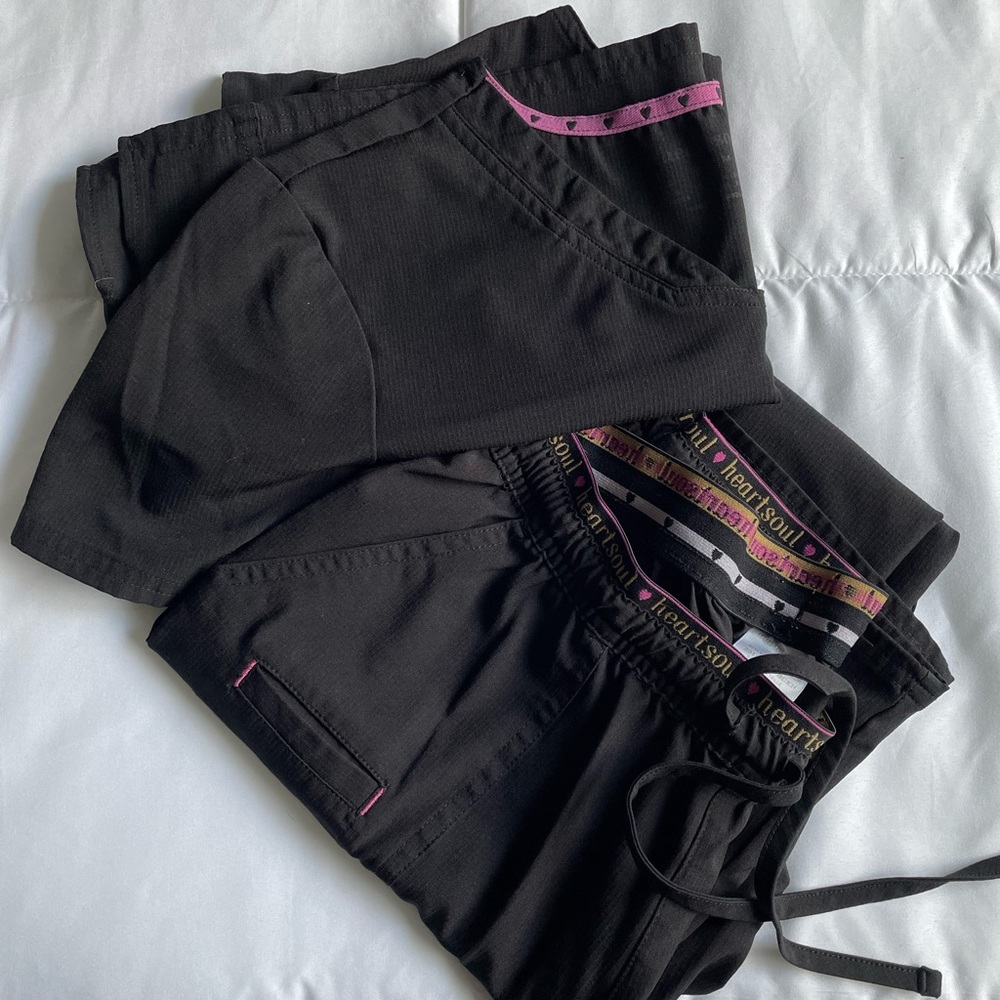 HeartSoul Scrub Set